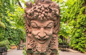 Sektkellerei Kupferberg Bacchus-Brunnen