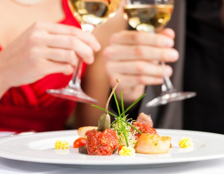 Wijn en culinaire hoogstandjes, &copy; AdobeStock_36000469 Kzenon