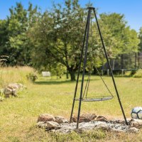 Grill und Feuerstelle im Riesengarten