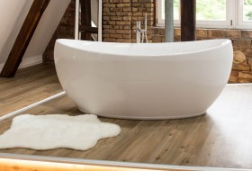 Altes Amtsgereicht Oppenheim - Badewanne &copy; Altes Amtsgericht Oppenheim
