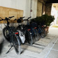 E-Bike Park+Ladestation