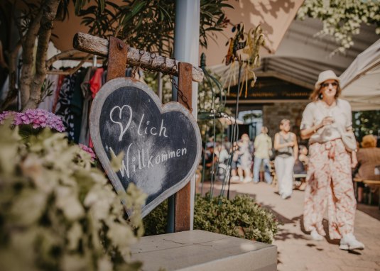 Herzlich Willkommen