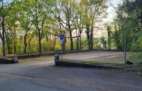 Wanderparkplatz Bismarckturm1 &copy; Stadt Ingelheim_uz