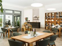 Vinothek im Weingut Paulinenhof 1 &copy; Carsten Costard