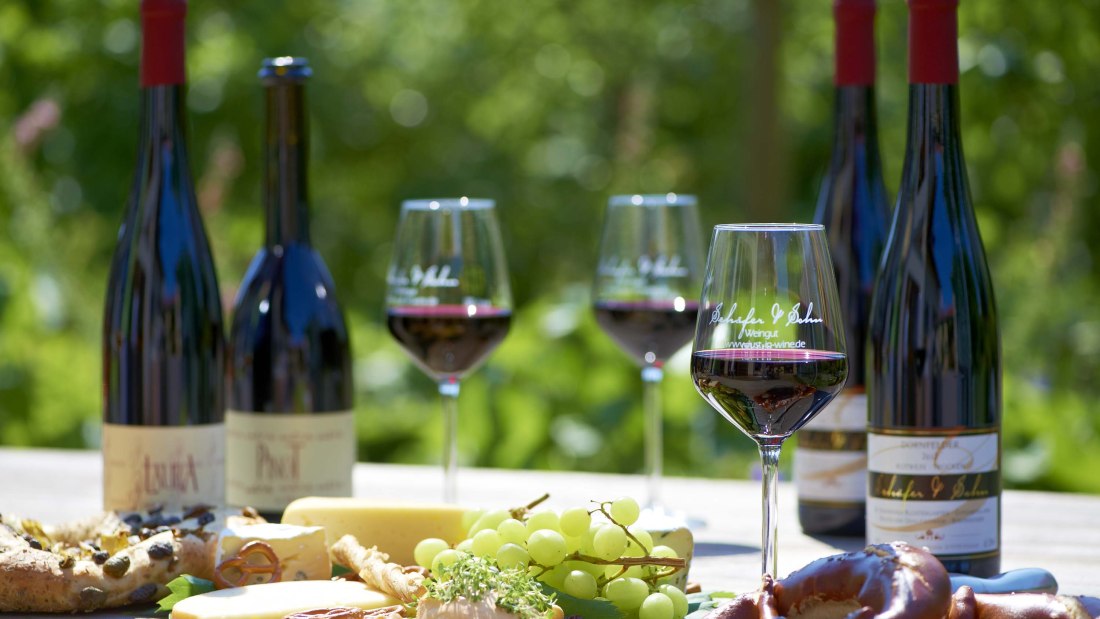 schaeferundsohn1, &copy; Weingut Sch&auml;fer & Sohn