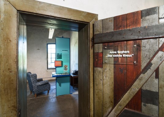 Ausstellung &copy; Carsten Costard