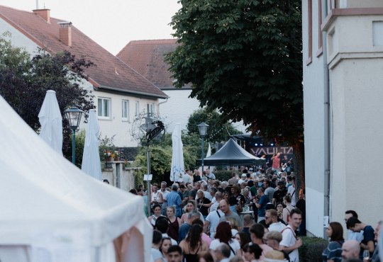 Osthofener Weinmeile, &copy; CC-BY Rheinhessenwein e.V./Julia Hess