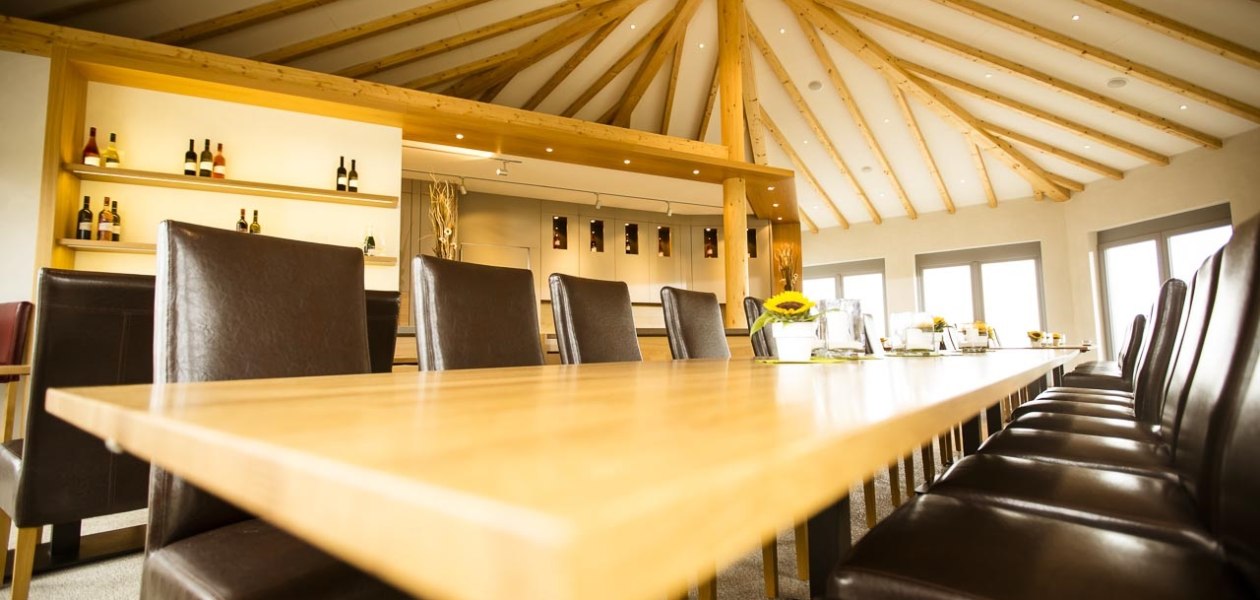 Weingut Hagemann_Moderne Vinothek, &copy; Weingut Hagemann