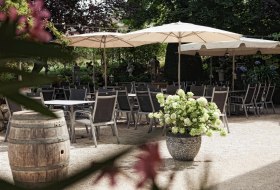 Zur guten Stube1 &copy; Weingut Kirch