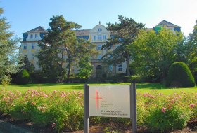 Au&szlig;eansicht Klinik &copy; ctt Franziskastift