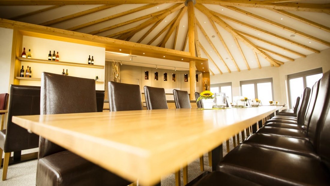 Weingut Hagemann_Moderne Vinothek, &copy; Weingut Hagemann