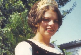 Hannelore H&uuml;bner