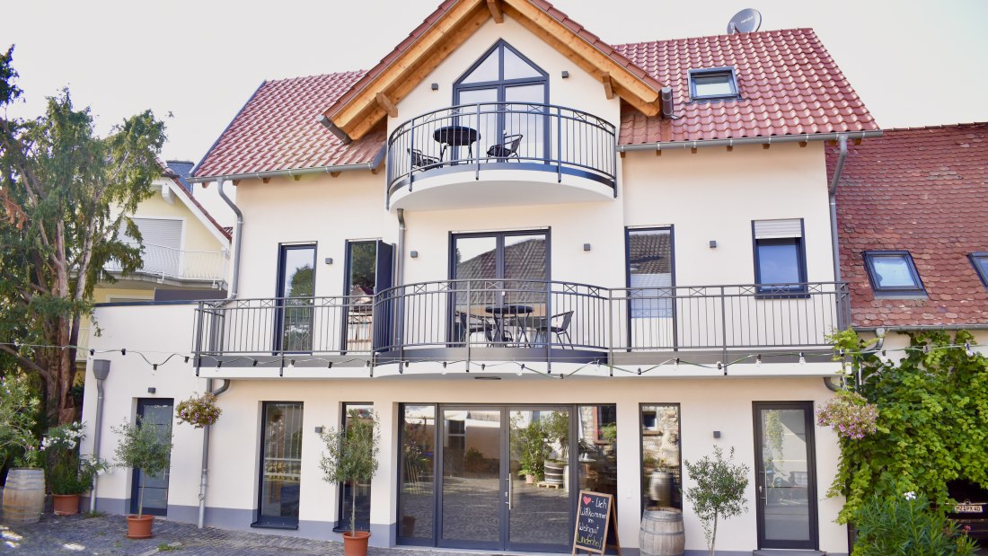 &copy; Weingut Lindenhof Kr&ouml;hler