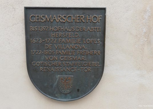 Tafel am Geismar&acute;scher Hof &copy; IKuM GmbH/GK