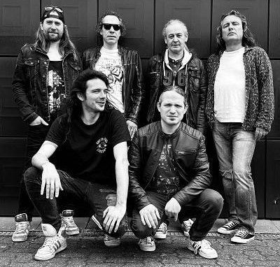 Roses Gun Band &copy; Altes E-Werk