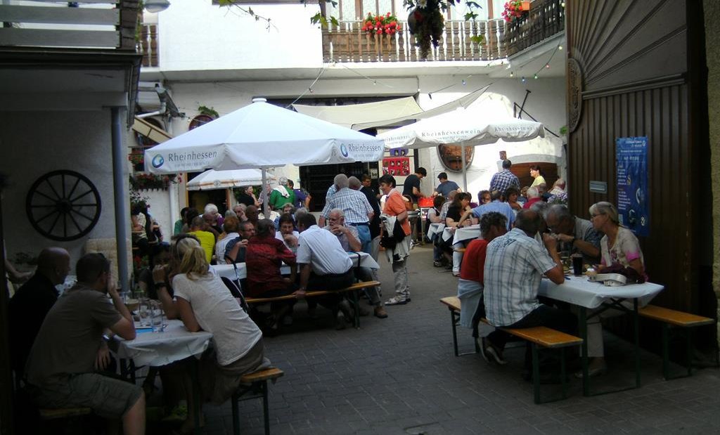 Weingut Besant_Innenhof, &copy; Weingut Besant