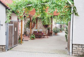 weingut_maik_hahn_hof © Weingut Maik Hahn