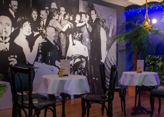 Tanzbar The Blue Monkey &copy; Moritz Arndt