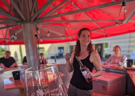 WeinSchirm &copy; Weingut Philipp Schnabel