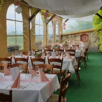 Weingut Lich Gastraum &copy; Weingut Lich