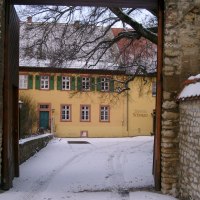 Katholisches Pfarrhaus © Erno Strauß