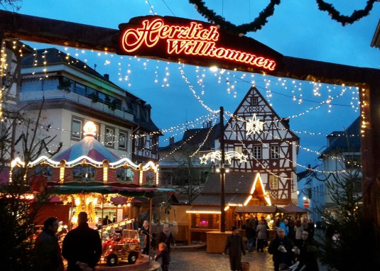 Alzeyer Weihnachtsdorf &copy; Stadtverwaltung Alzey