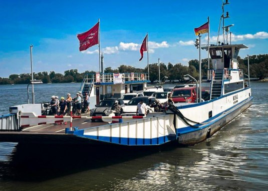 Rheinfähre Michael © FRS Rheinfähren/klaus hammerl photographie