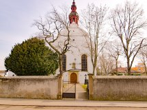 Eingang Kath. Pfarrkirche Mari&auml; Himmelfahrt