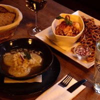 Mainzer Spezialit&auml;ten &copy; Weinhaus L&ouml;sch