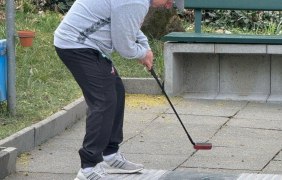 Minigolf im Hartenbergpark: Abschlag © 1. Mainzer Minigolf Club_Bernd Szablikowski